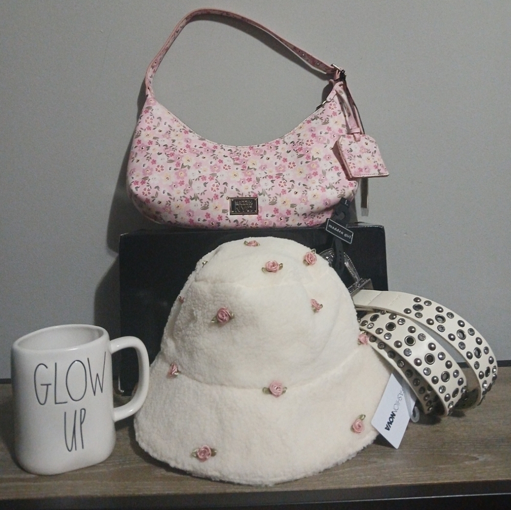 Mixed Brand Accesories Bundle